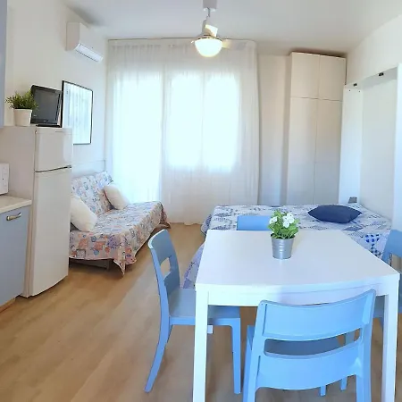 In With Balcony Bibione